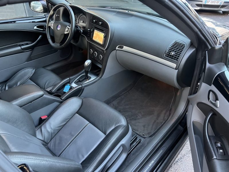SAAB 9-3 II CABRIOLET VECTOR 1.9 TID 150 Cv 1ERE MAIN 82 500 Kms BOITE AUTO CUIR GPS - GARANTIE 1 AN