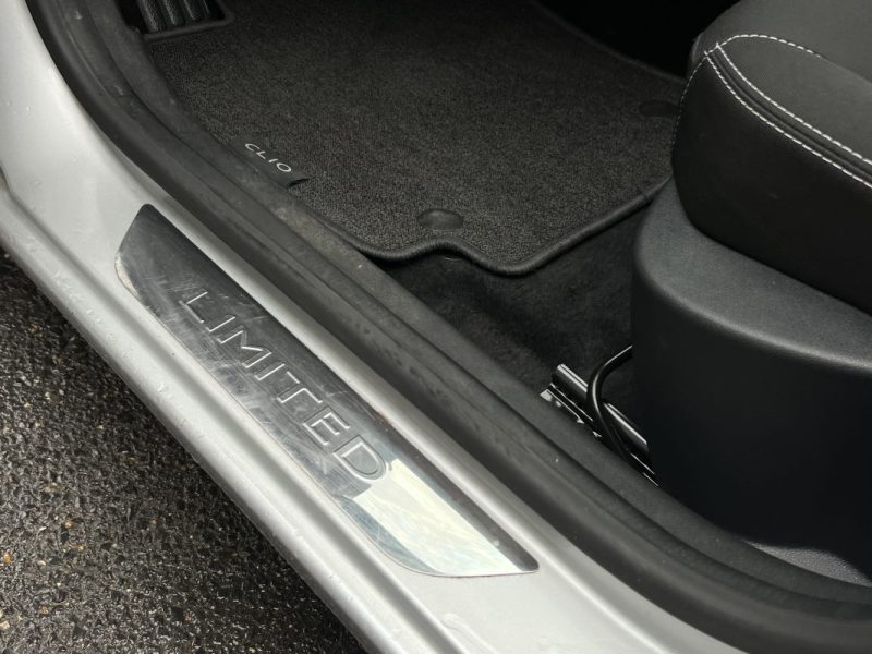 RENAULT CLIO 4 VI PHASE 2 LIMITED 1.2 16V 75 Cv 1ERE MAIN / 9250 Kms GPS CRIT AIR1 - GARANTIE 1 AN