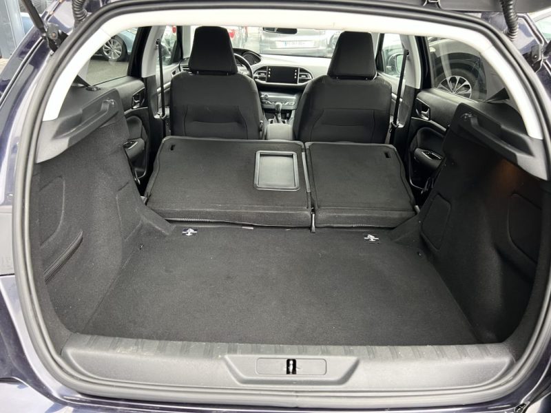 PEUGEOT 308 II ALLURE 1.6 HDI 120 Cv BOITE AUTO APPLE CARPLAY & ANDROID GPS CAMERA - GARANTIE 1 AN