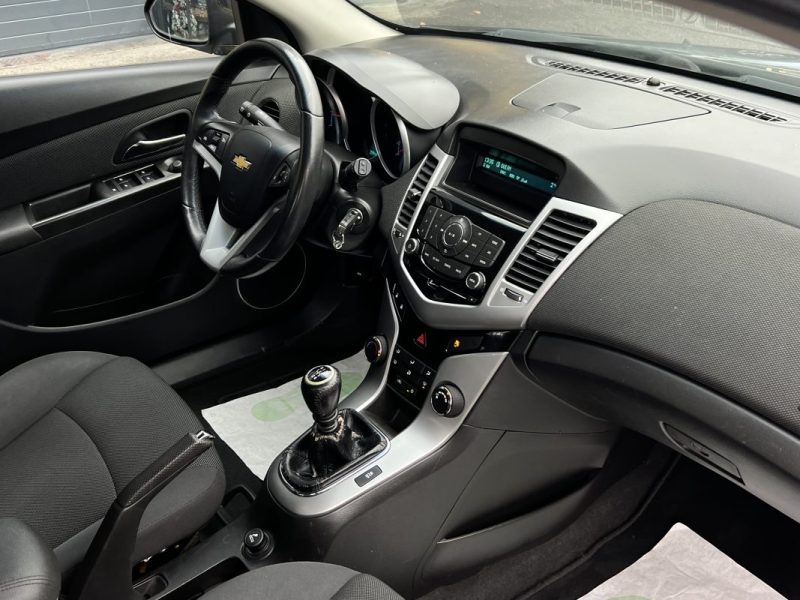 CHEVROLET CRUZE 1.6 16V 124 Cv 1ERE MAIN / 94 300 Kms CRIT AIR 1 - GARANTIE 1 AN