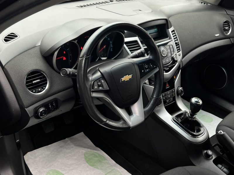 CHEVROLET CRUZE 1.6 16V 124 Cv 1ERE MAIN / 94 300 Kms CRIT AIR 1 - GARANTIE 1 AN
