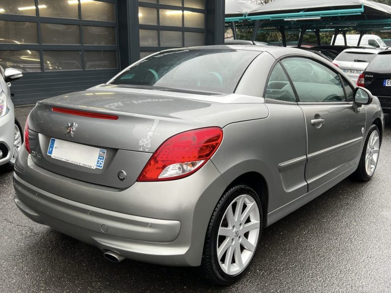 PEUGEOT 207 CC CABRIOLET PHASE 2 ROLAND GARROS 1.6 HDI 112 Cv 1ERE MAIN CRIT AIR 2 - GARANTIE 1 AN