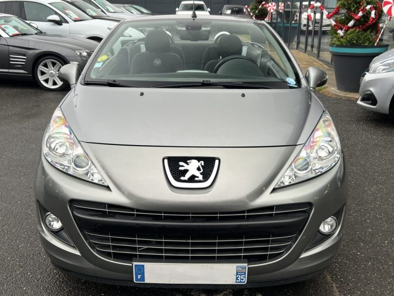 PEUGEOT 207 CC CABRIOLET PHASE 2 ROLAND GARROS 1.6 HDI 112 Cv 1ERE MAIN CRIT AIR 2 - GARANTIE 1 AN
