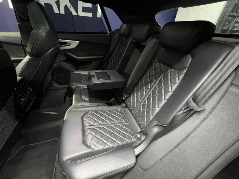 Audi Q8 60 TFSI E Quattro - 462CH - S-line - Toit ouvrant - Attelage électrique - 2ème main 