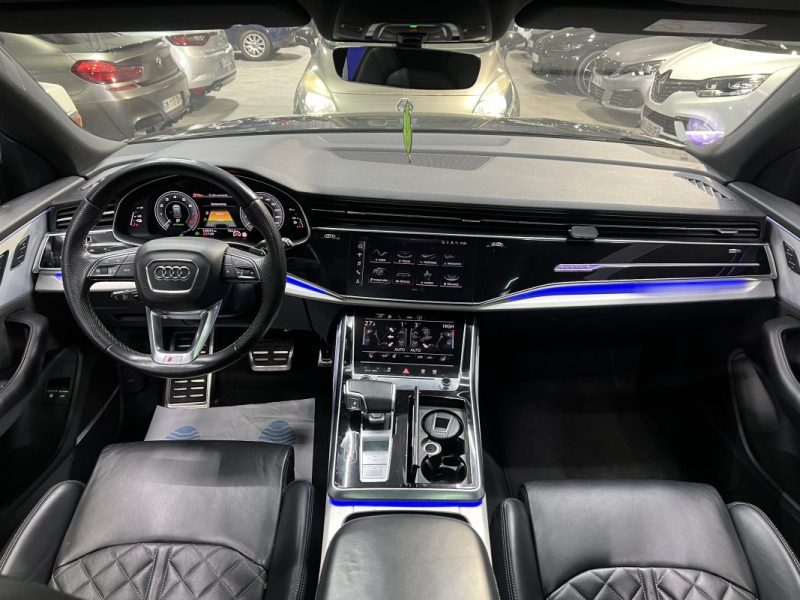 Audi Q8 60 TFSI E Quattro - 462CH - S-line - Toit ouvrant - Attelage électrique - 2ème main 