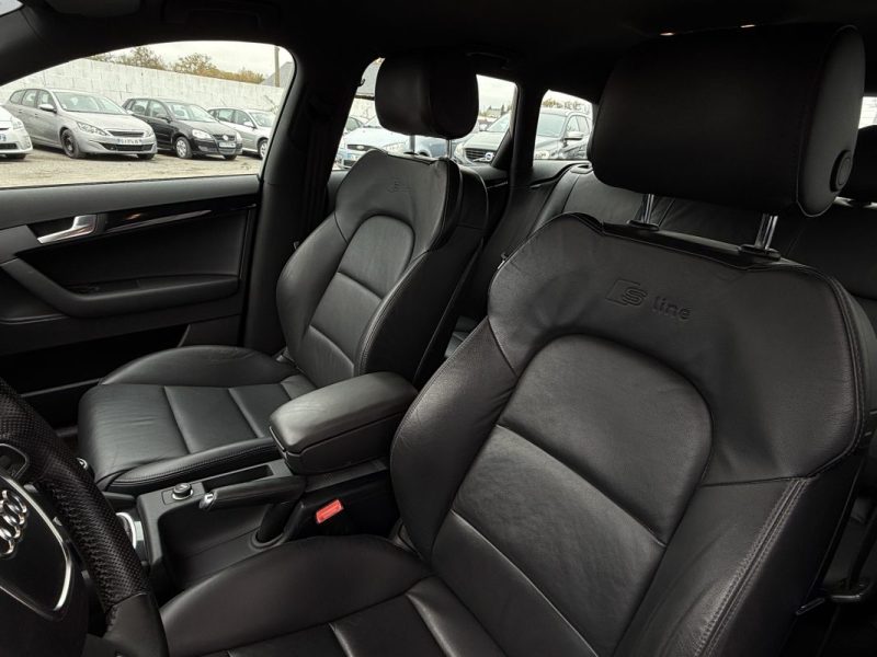 AUDI A3 2.0 TDI 140 AMBIENTE QUATTRO 2009 Garantie 12 mois