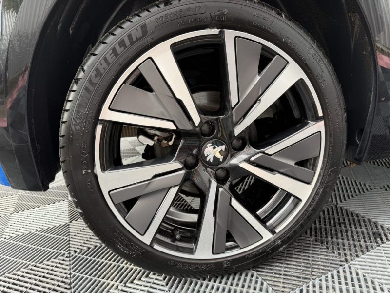 PEUGEOT 208 - 2 1.2 PURETECH 100CH S&S GT EAT8 2021