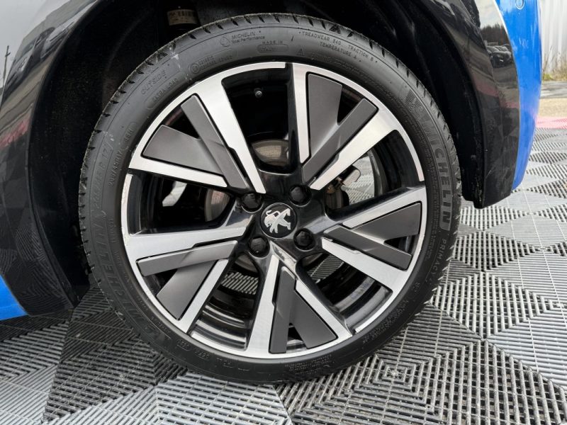 PEUGEOT 208 - 2 1.2 PURETECH 100CH S&S GT EAT8 2021