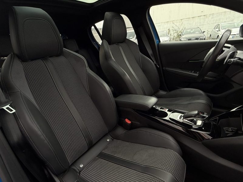 PEUGEOT 208 - 2 1.2 PURETECH 100CH S&S GT EAT8 2021