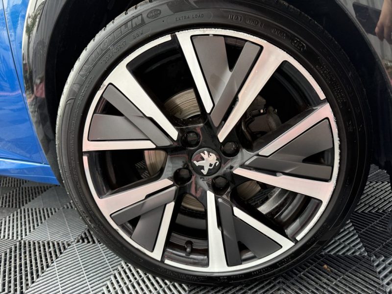 PEUGEOT 208 - 2 1.2 PURETECH 100CH S&S GT EAT8 2021