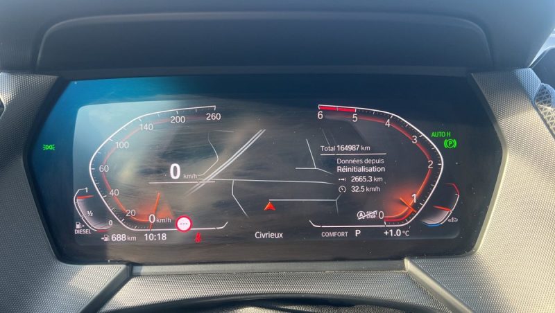 BMW SERIE 1 118D  F40 2.0 L 150 ch Toit ouvrant