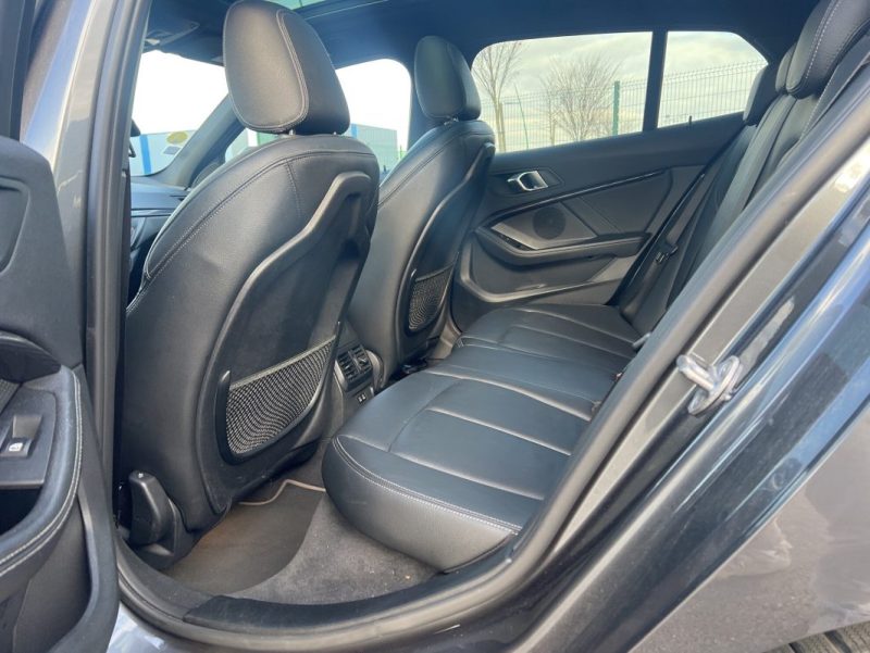 BMW SERIE 1 118D  F40 2.0 L 150 ch Toit ouvrant