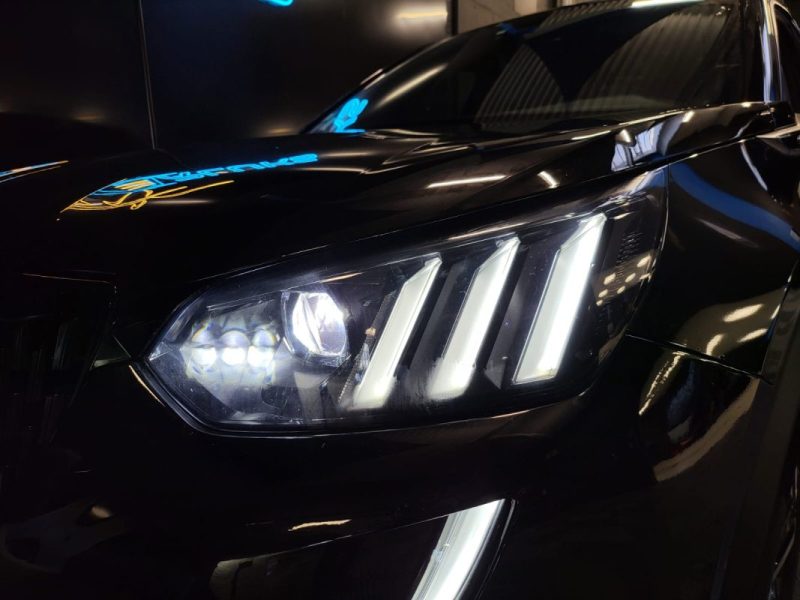 PEUGEOT 2008 1.2 PURETECH 130CH GT / PHARES DIRECTIONNELS + CONDUITE SEMI-AUTONOME / 