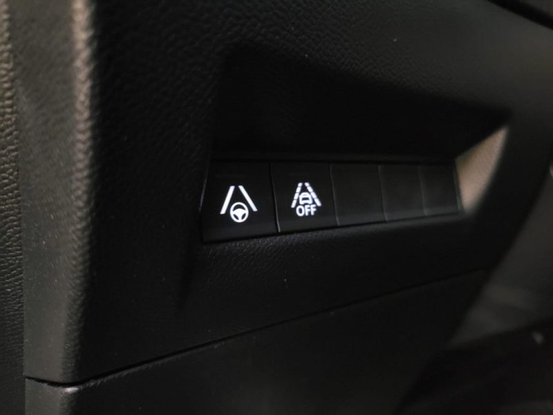 PEUGEOT 2008 1.2 PURETECH 130CH GT / PHARES DIRECTIONNELS + CONDUITE SEMI-AUTONOME / 