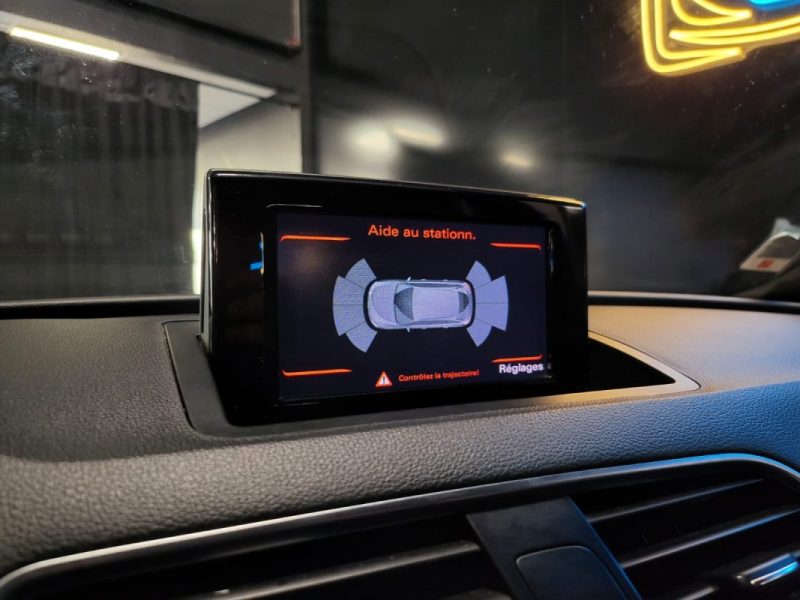 AUDI Q3 2.0 TDI 120CH S LINE / ATTELAGE + DRIVE SELECT /