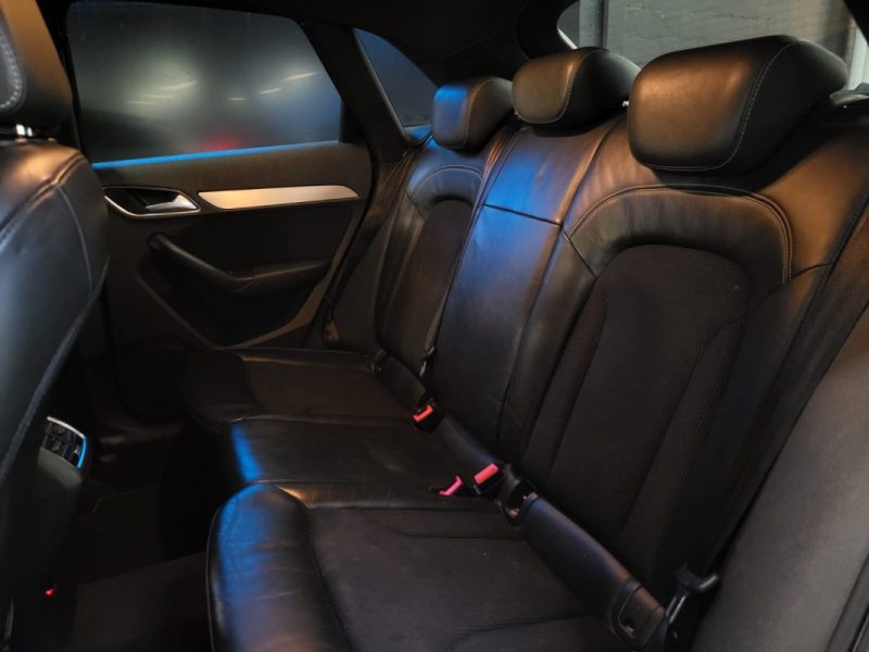 AUDI Q3 2.0 TDI 120CH S LINE / ATTELAGE + DRIVE SELECT /