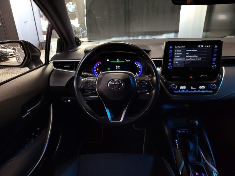 TOYOTA COROLLA 1.8 122H HYRIDE JBL EDITION 