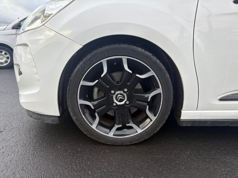🚗 CITROEN DS3 1.6 THP 155CH  Prestige -  Sièges cuir - 📢 Radar de recul -✅ Reprise possible - 