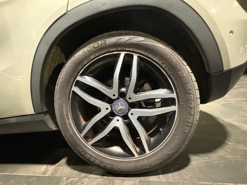 Mercedes GLA 200 CDI 136CH EDITION 4MATIC - 🌤 Toit ouvrant - 🎥 Caméra de recul - ✅ Garantie