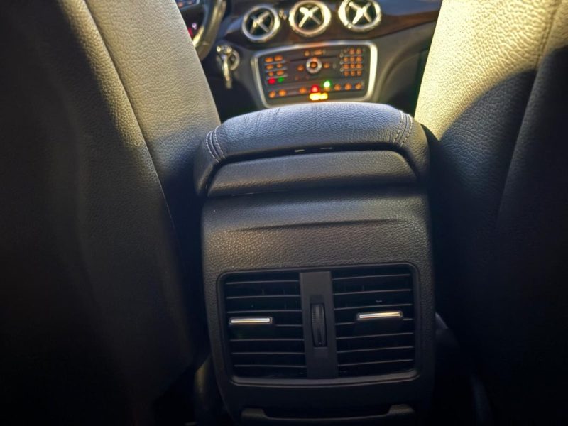 Mercedes GLA 200 CDI 136CH EDITION 4MATIC - 🌤 Toit ouvrant - 🎥 Caméra de recul - ✅ Garantie