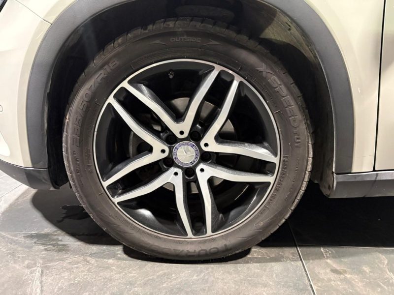 Mercedes GLA 200 CDI 136CH EDITION 4MATIC - 🌤 Toit ouvrant - 🎥 Caméra de recul - ✅ Garantie