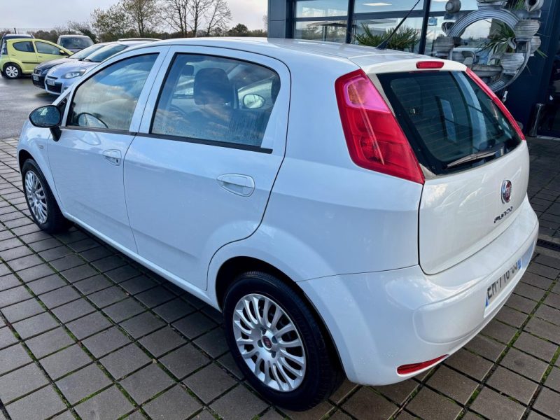 FIAT PUNTO 1.2 8V 69CH EASY 5P POP 2017