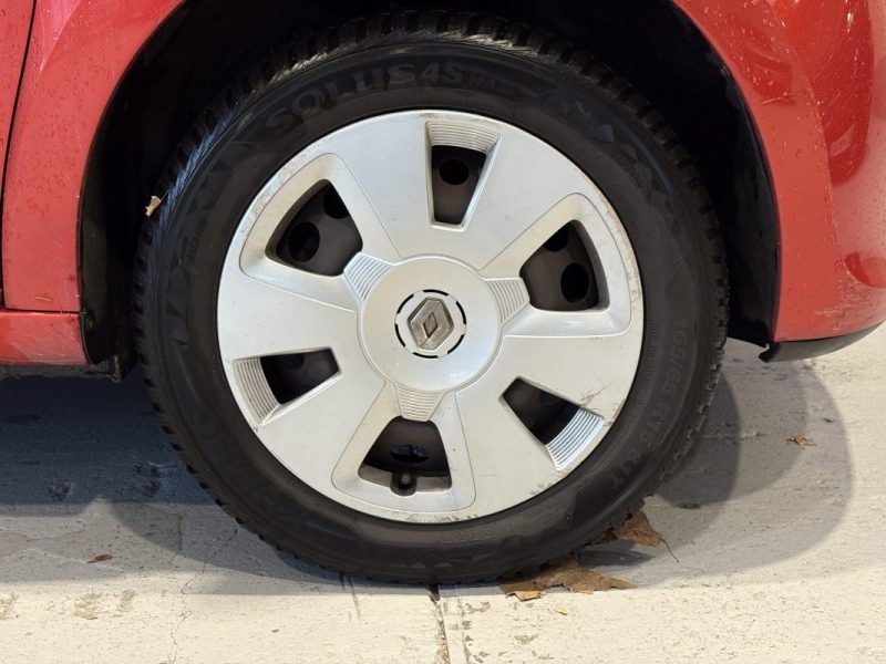 Renault Twingo 3  1.0 SCE 70CH 2015 - Ideal Jeune Permis - Bluetooth - Faible consomation