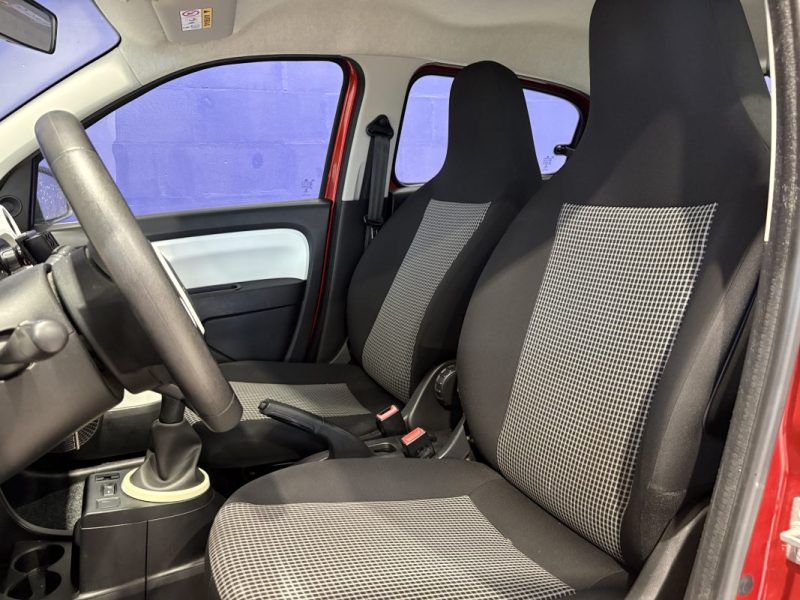 Renault Twingo 3  1.0 SCE 70CH 2015 - Ideal Jeune Permis - Bluetooth - Faible consomation