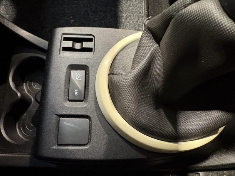 Renault Twingo 3  1.0 SCE 70CH 2015 - Ideal Jeune Permis - Bluetooth - Faible consomation