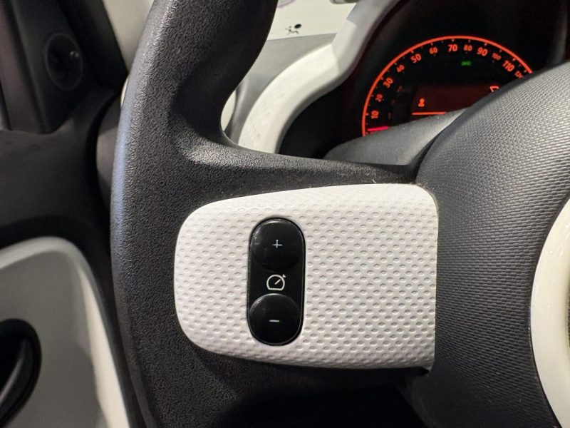Renault Twingo 3  1.0 SCE 70CH 2015 - Ideal Jeune Permis - Bluetooth - Faible consomation