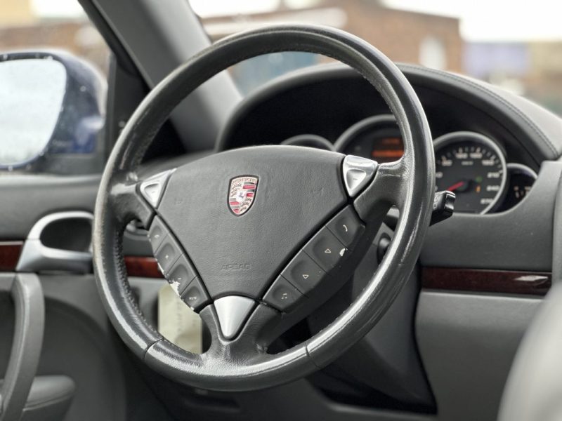 PORSCHE CAYENNE S 4.5 V8 340 CV Toit Ouvrant / Paiement 4X ou 10X Possible