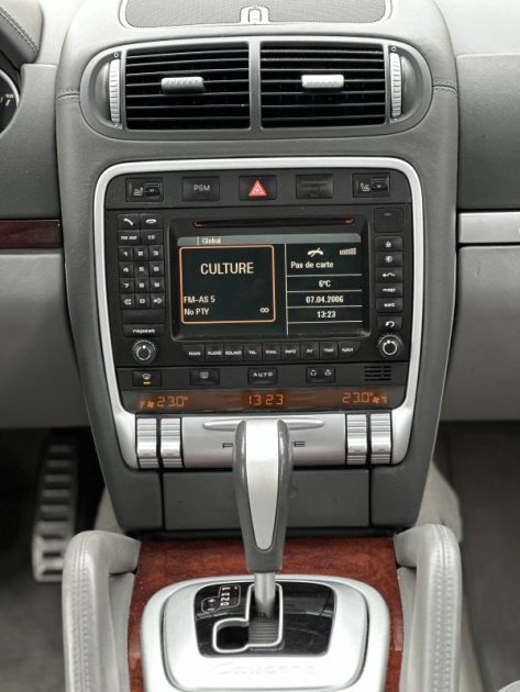 PORSCHE CAYENNE S 4.5 V8 340 CV Toit Ouvrant / Paiement 4X ou 10X Possible