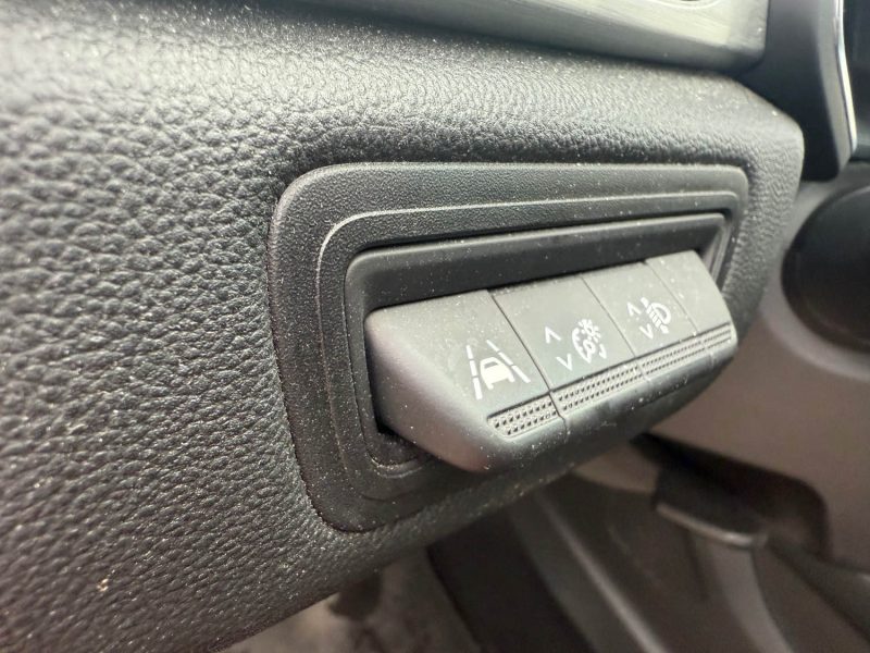 RENAULT CAPTUR II TCE 130 EDC FAP INTENS 74MKM