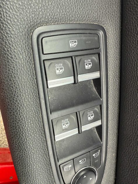 RENAULT CAPTUR II TCE 130 EDC FAP INTENS 74MKM