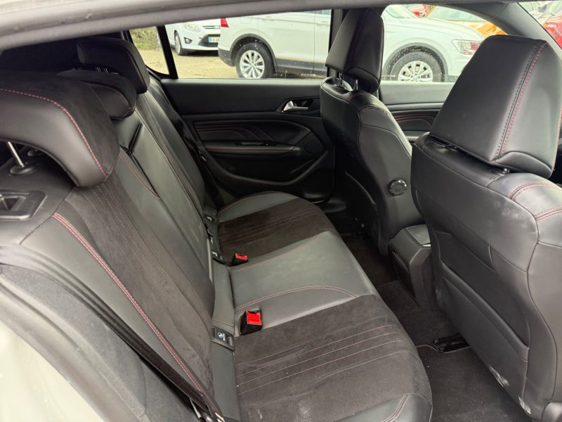 PEUGEOT 308 2.0 BLUEHDI 180CH S&S GT EAT8 141MKM