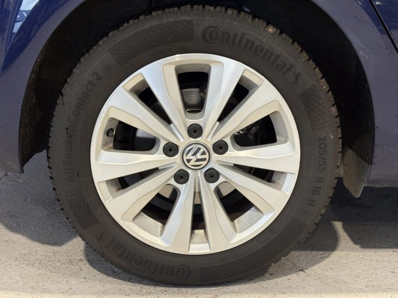 Volkswagen Golf  7 1.6 TDI 115CH Confortline  2019 -  Carplay - Economique - Suivi entretien