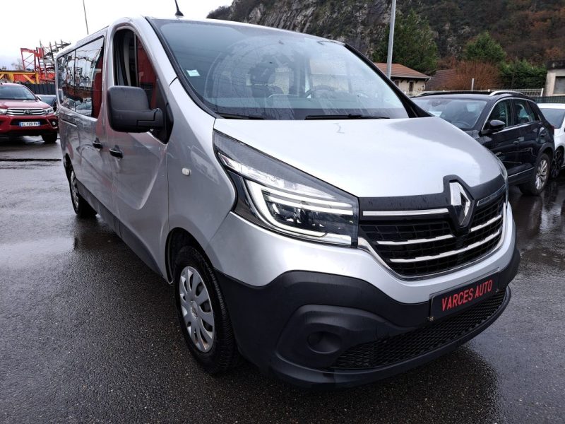 RENAULT TRAFIC 2.0 BLUE DCI 145 CV 9 PLACES ECRAN GPS   2020