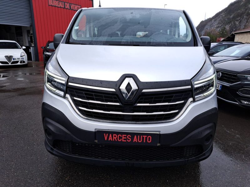 RENAULT TRAFIC 2.0 BLUE DCI 145 CV 9 PLACES ECRAN GPS   2020
