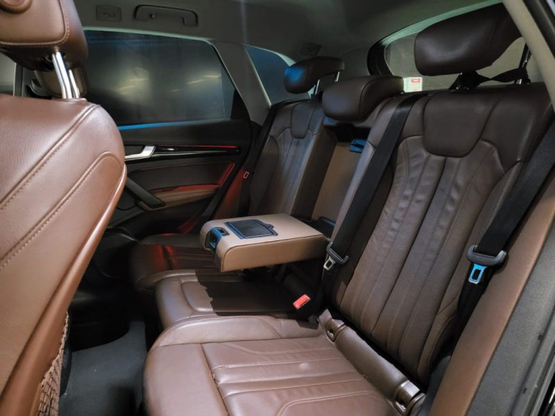 AUDI Q5 45 TFSI MILD HYBRID DESIGN LUXE QUATTRO 245CV / SIEGES CUIR + SIEGES ELEC + CAMERA 360° /