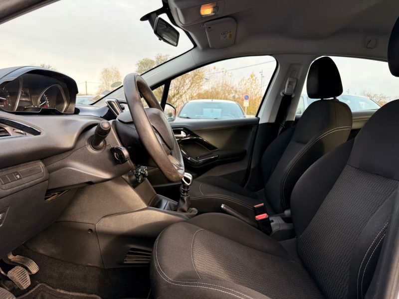 PEUGEOT 208 1.5 BlueHDi 100 CV - Climatisation & Bluetooth - Garantie 12 mois
