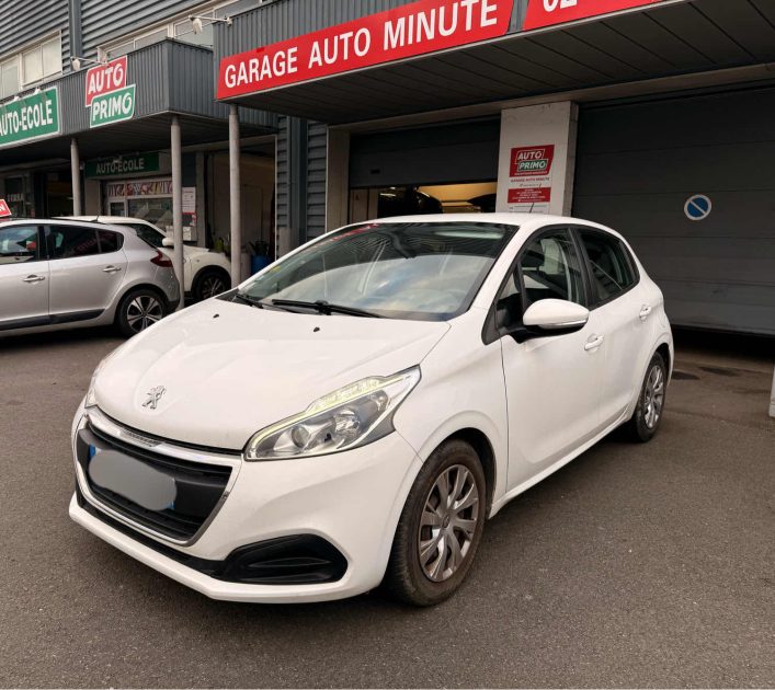 PEUGEOT 208 1.5 BlueHDi 100 CV - Climatisation & Bluetooth - Garantie 12 mois