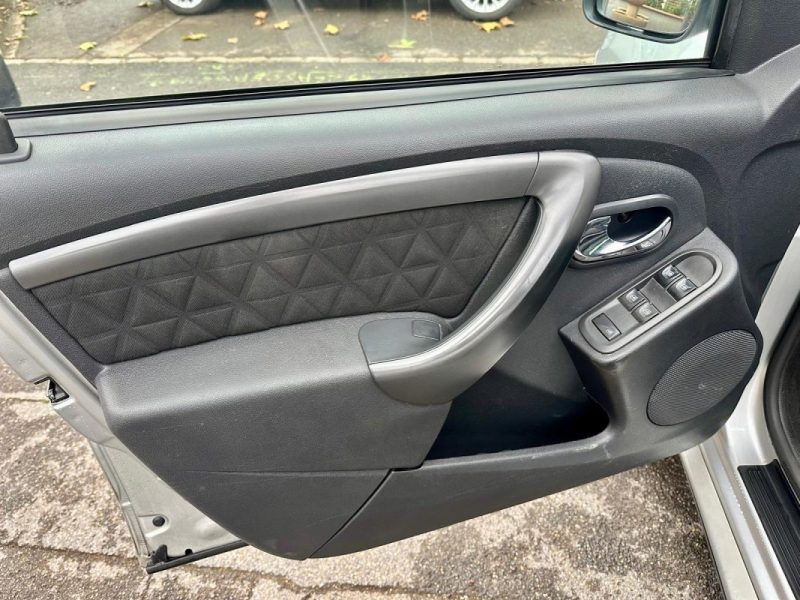 DACIA DUSTER 1.5 DCI 110 PRESTIGE 4X2 