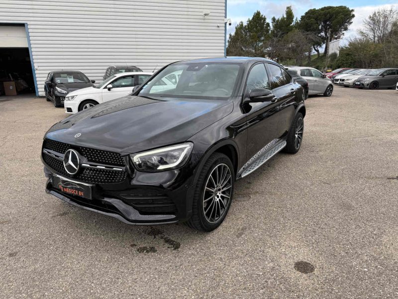 MERCEDES GLC COUPE 300E 9G-TRONIC 4MATIC AMG LINE 2020