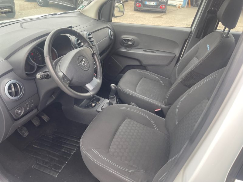 DACIA LODGY  1.2 TCE 115CH STEPWAY EURO6 7 PLACES 2015