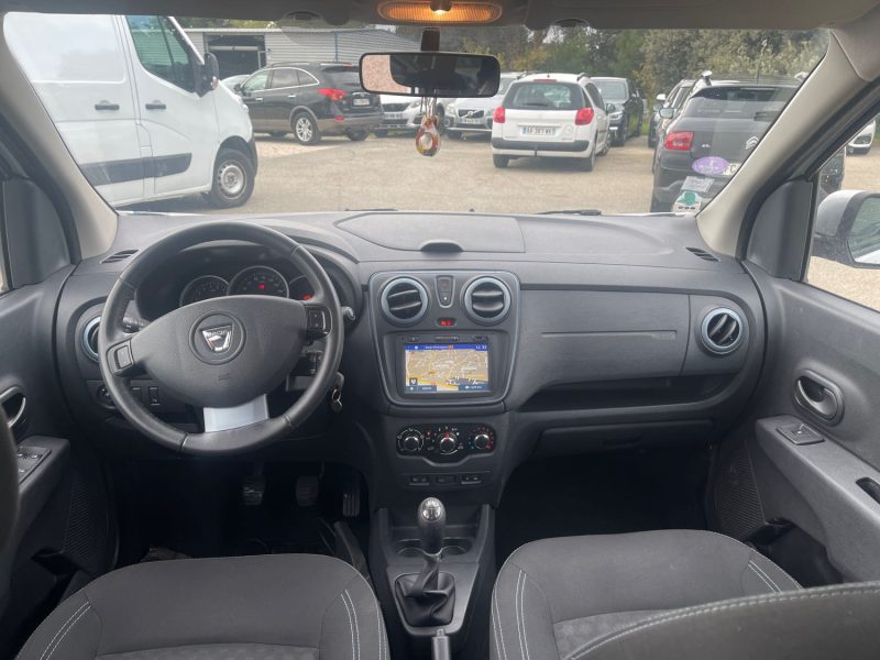 DACIA LODGY  1.2 TCE 115CH STEPWAY EURO6 7 PLACES 2015