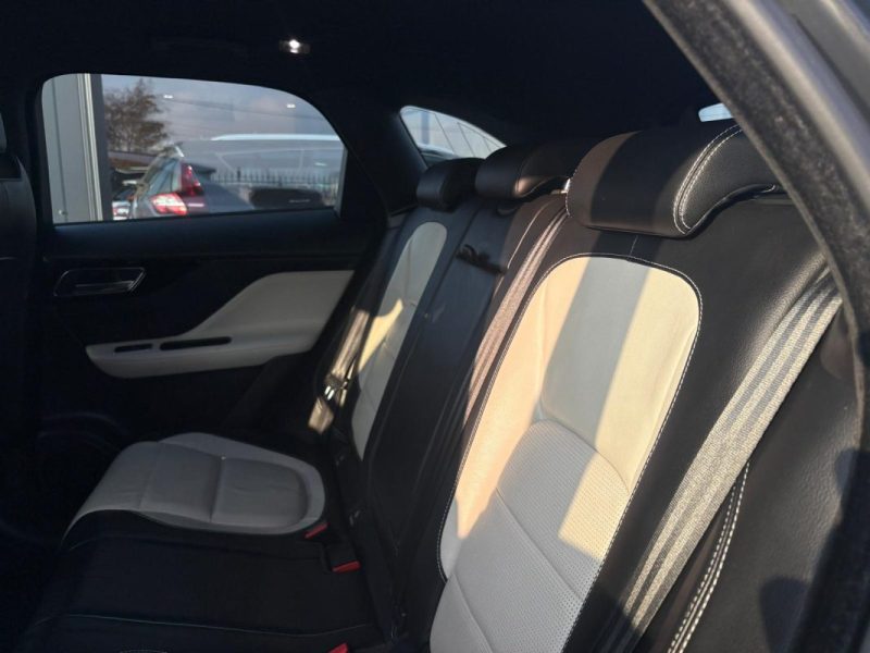 Jaguar F-Pace 2.0D 180ch R-Sport 🐆 4x4 BVA8 ⚙️ Cuir 🛋️ Reprise 🔄 Garantie ✅