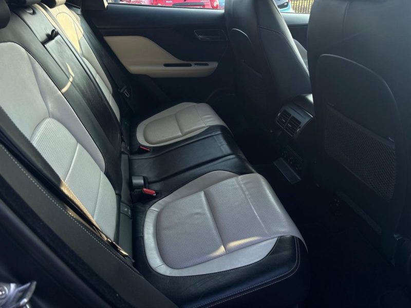 Jaguar F-Pace 2.0D 180ch R-Sport 🐆 4x4 BVA8 ⚙️ Cuir 🛋️ Reprise 🔄 Garantie ✅