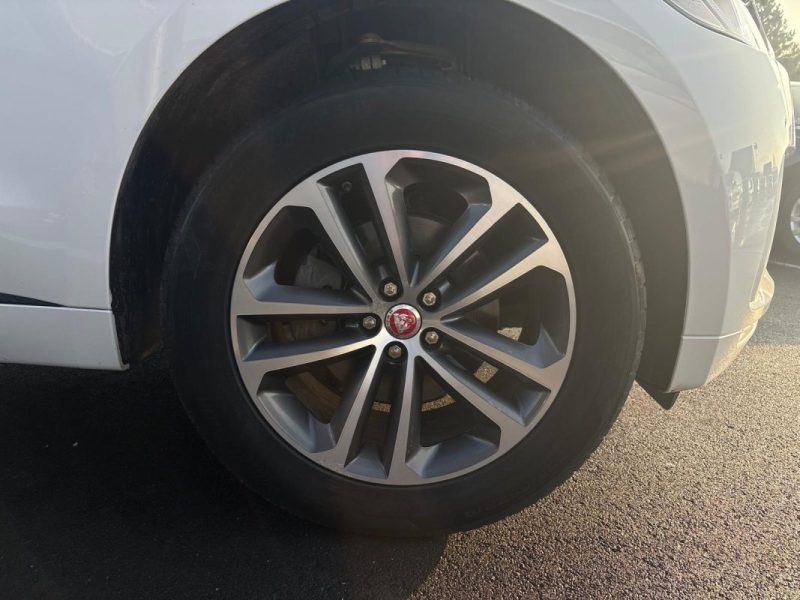 Jaguar F-Pace 2.0D 180ch R-Sport 🐆 4x4 BVA8 ⚙️ Cuir 🛋️ Reprise 🔄 Garantie ✅