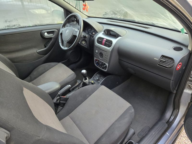 OPEL CORSA C 1.3 CDTI 1248CM3 70CV  2004