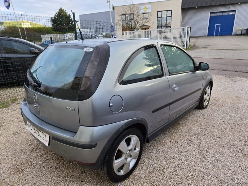 OPEL CORSA C 1.3 CDTI 1248CM3 70CV  2004